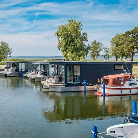 Marina Martinshafen Hotel Sassnitz Bagian luar foto