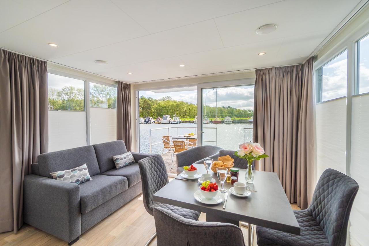 Marina Martinshafen Hotel Sassnitz Bagian luar foto